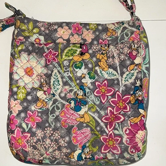 Disney Vera Bradley Triple Zip Hipster crossbody bag - Picture 8 of 14